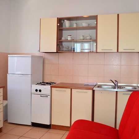 Apartmani Macak II Novalja Exterior foto